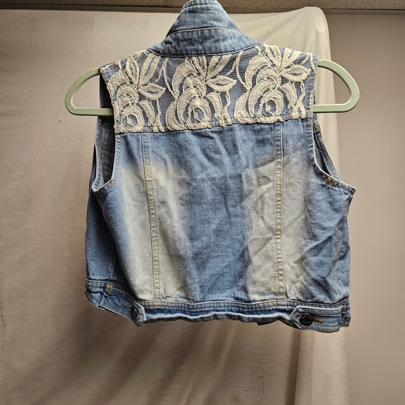 2for$30 Red Tulip med denim jean jacket floral lace western country button down - Picture 4 of 4